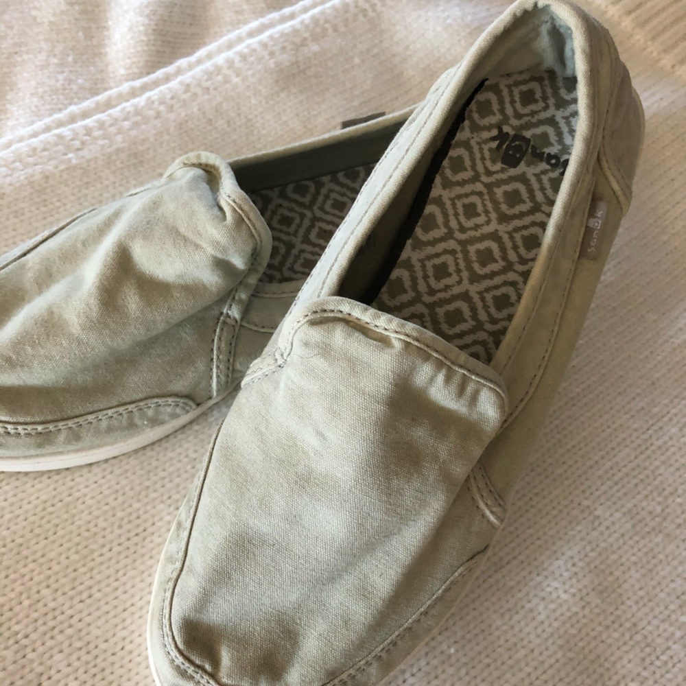 Pair of sanok like new